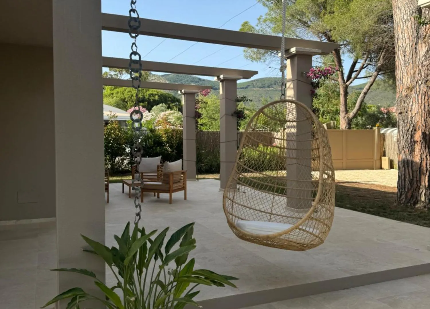Lacona Cocoon Italy